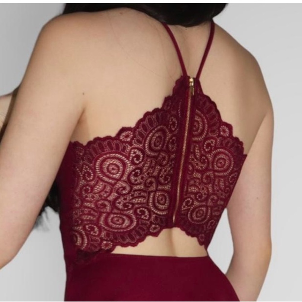Le Chateau Burgundy Mini Formal Dress Size Women’s XS Fits Like a Small